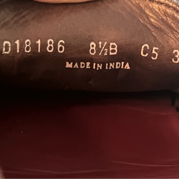 COLE HAAN LEATHER TASSEL LOAFERS - Picture 7 of 7